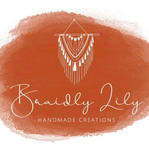 braidly lily logo 